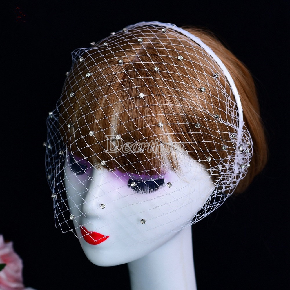 Cài Tóc Cô Dâu Đính Đá Thời Trang