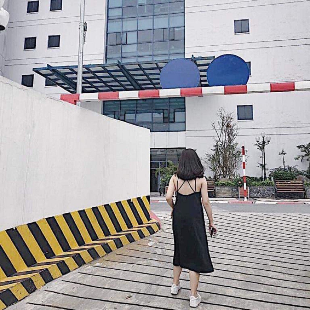 [ ẢNH THẬT 100% ] ĐẦM SUÔNG ĐAN DÂY HỞ LƯNG KÈM MÚT NGỰC - MIA DRESS | BigBuy360 - bigbuy360.vn