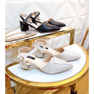 Giày sandal nữ bít mũi, có quai hậu, màu trắng kem, gót trụ cao 5 phân