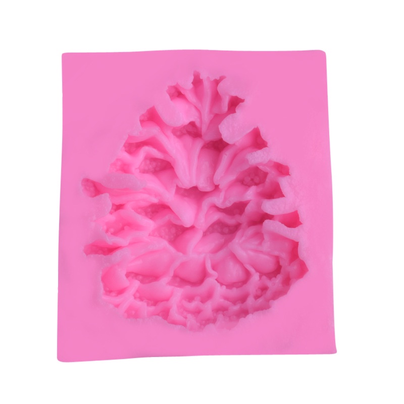 Khuôn làm bánh kẹo hình quả thông Giáng sinh xinh xắn