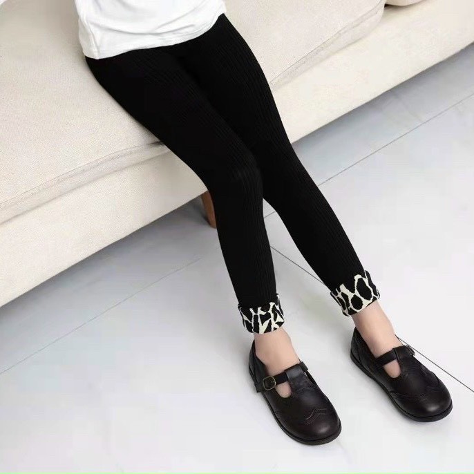 quần legging bé gái đẹp sang cực kì thoải mái cho bé vận động