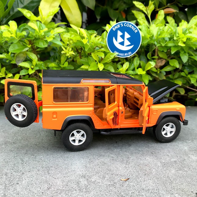 [BNB's Corner] Xe mô hình 1:32 Land Rover (Range Rover) Defender hãng Mini Auto - no box