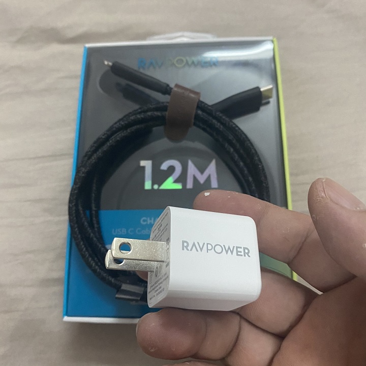 Bộ sạc nhanh 20W RAVPower PC150 + Cáp dù C to L CB1004 dài 1.2m