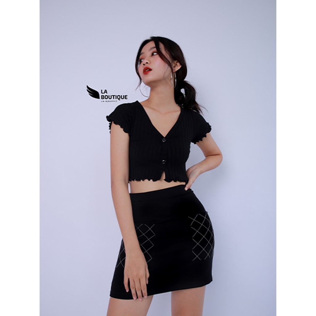 Chân Váy Ngắn Form Chữ A Màu Đen Túi Thêu LA BOUTIQUE | BigBuy360 - bigbuy360.vn
