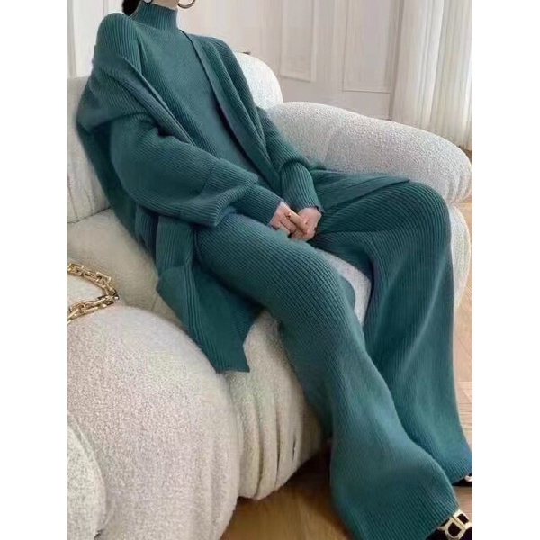 Set trang phục mùa đông, áo choàng Maxmar kiểu dáng vintage cao cấp | BigBuy360 - bigbuy360.vn