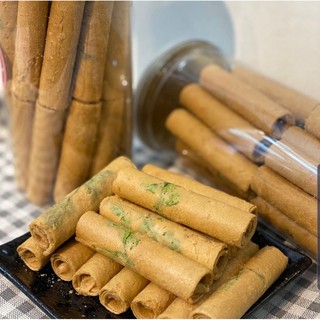 Bánh ống ngò nhân kem sầu riêng hộp 400g
