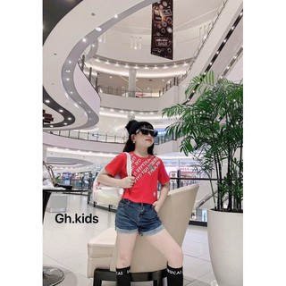 Set áo in chữ phối quần sort jean