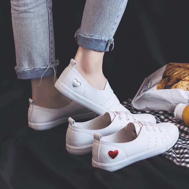 Giày Nữ 💖FREESHIP📛 Giày Thể Thao Dáng Nữ Tính Điểm Hình Trái Tim Siêu Xinh, Giày Sneaker Phong Cách Hàn Quốc