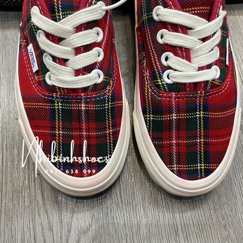 Giày van caro đỏ