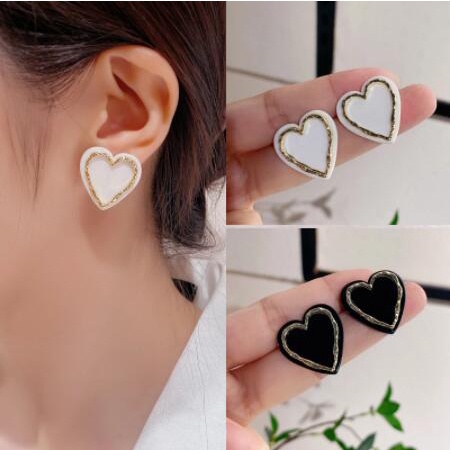 Khuyên Tai Hình Trái Tim Tráng Men Màu Đen Phong Cách Hàn Quốc Lãng Mạn Cho Nữ