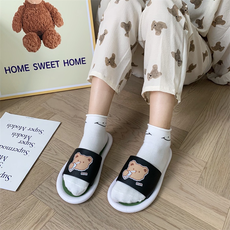 JY083- Dép cao su hình gấu ôm trà sữa in đế tròn dẻo mềm chuẩn Quảng Châu