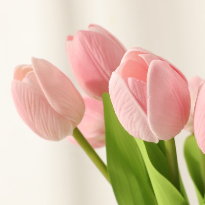 Cành hoa Tulip nhập khẩu bằng PU đẹp sang trọng trang trí nhà, cửa hàng