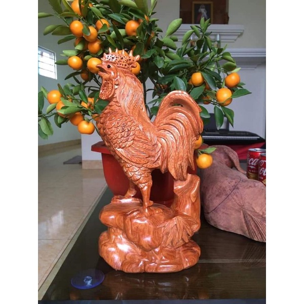 Tượng con gà gỗ hương cao 30cm