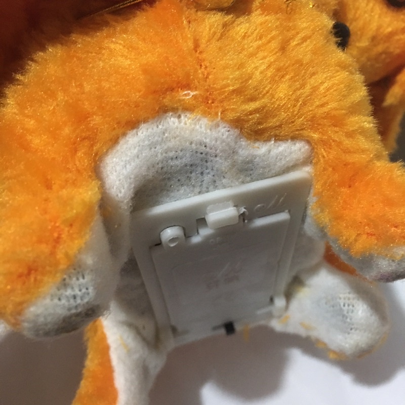 Đồ chơi cho bé, chó bông, chó bông biết đi. Mô hình chú chó được bao bọc lớp bông mềm, chó bông biết đi, biết kêu