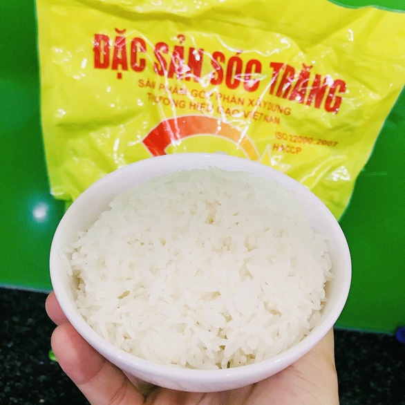 [Bao bì mới] Gạo ST25 đặc sản Sóc Trăng - Gạo ngon nhất thế giới (Bao 5kg)