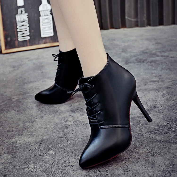 Boot cổ thấp gót nhọn 10cm(kèm ảnh thật)