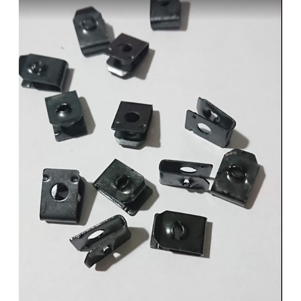 10 cái pas kẹp 4 li xoắn xe Honda / bát kẹp Wave , Air Blade , Vision
