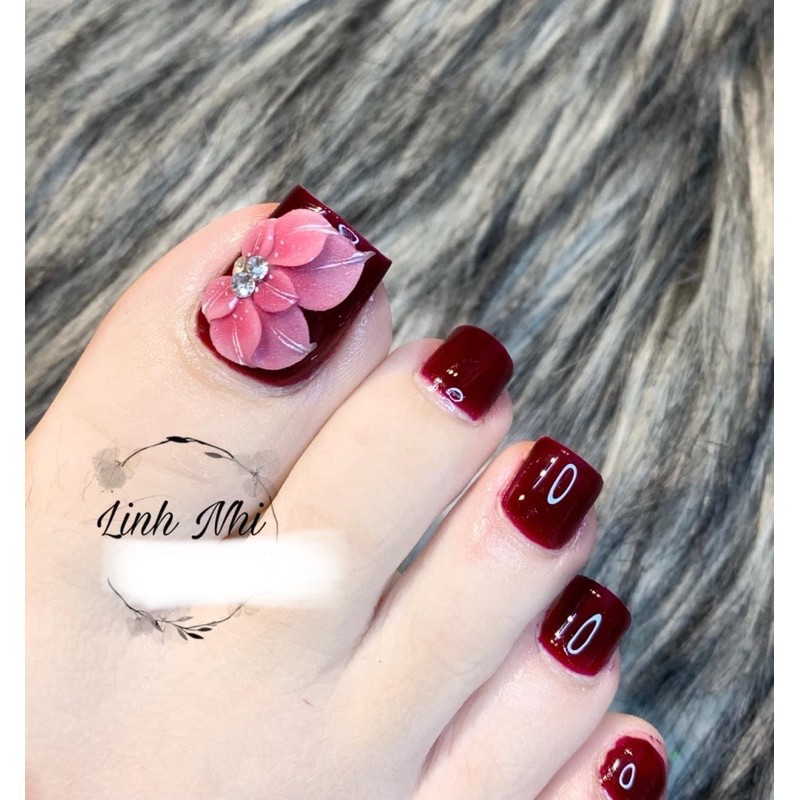 Hoa bột móng chân