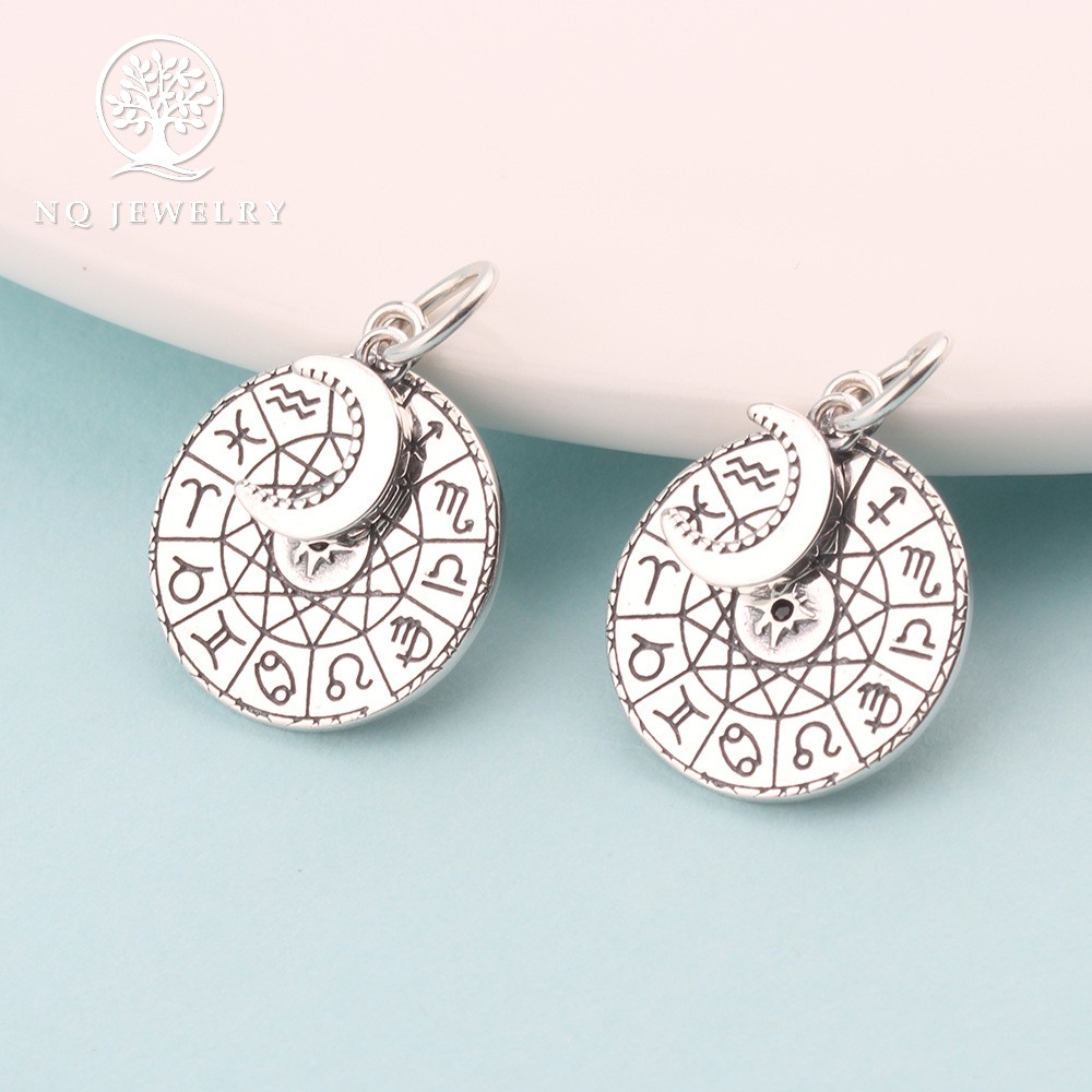 Charm bạc treo thần chú khóa mặt trăng - NQ Jewelry