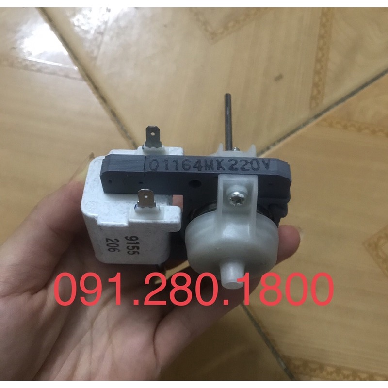 [Mã ELHA22 giảm 5% đơn 300K] Mô tơ quạt gió tủ lạnh SANYO 220V mới chính hãng