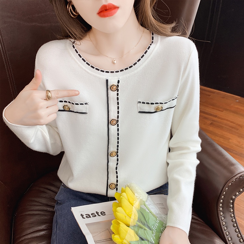 áo sweater cổ tròn phối nút thời trang mùa thu 2021 đen