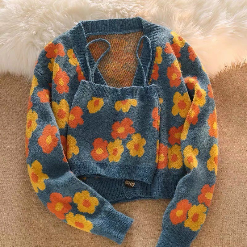 Set áo cardigan kèm áo 2 dây len hoa rực rỡ hàng QC