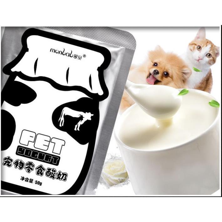 Sữa chua tăng cường miễn dịch, tốt tiêu hóa MonBab cho Chó mèo gói 50ml