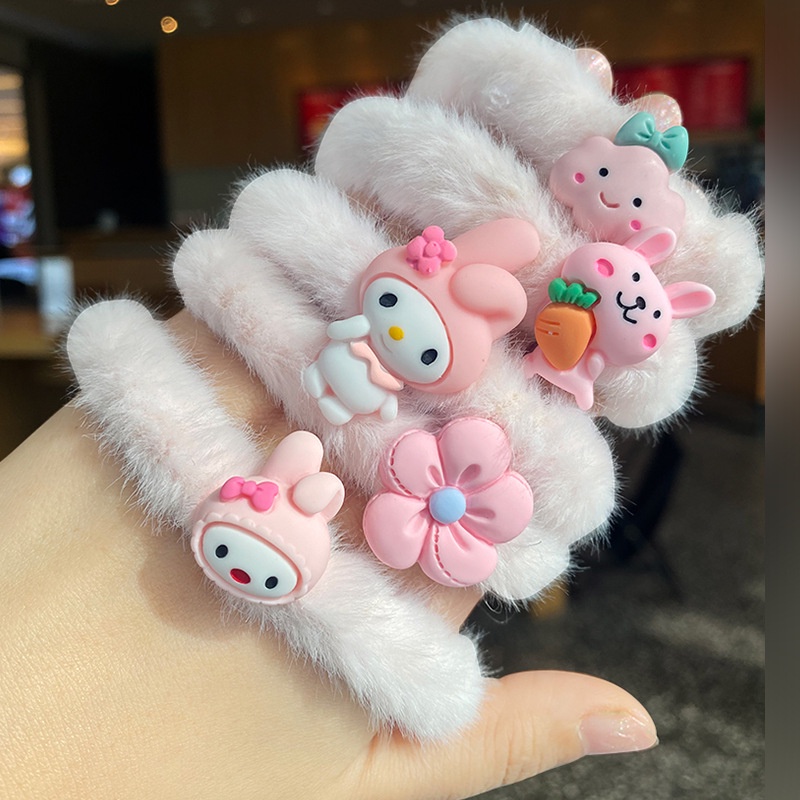 Cột tóc lông mềm con vật cute