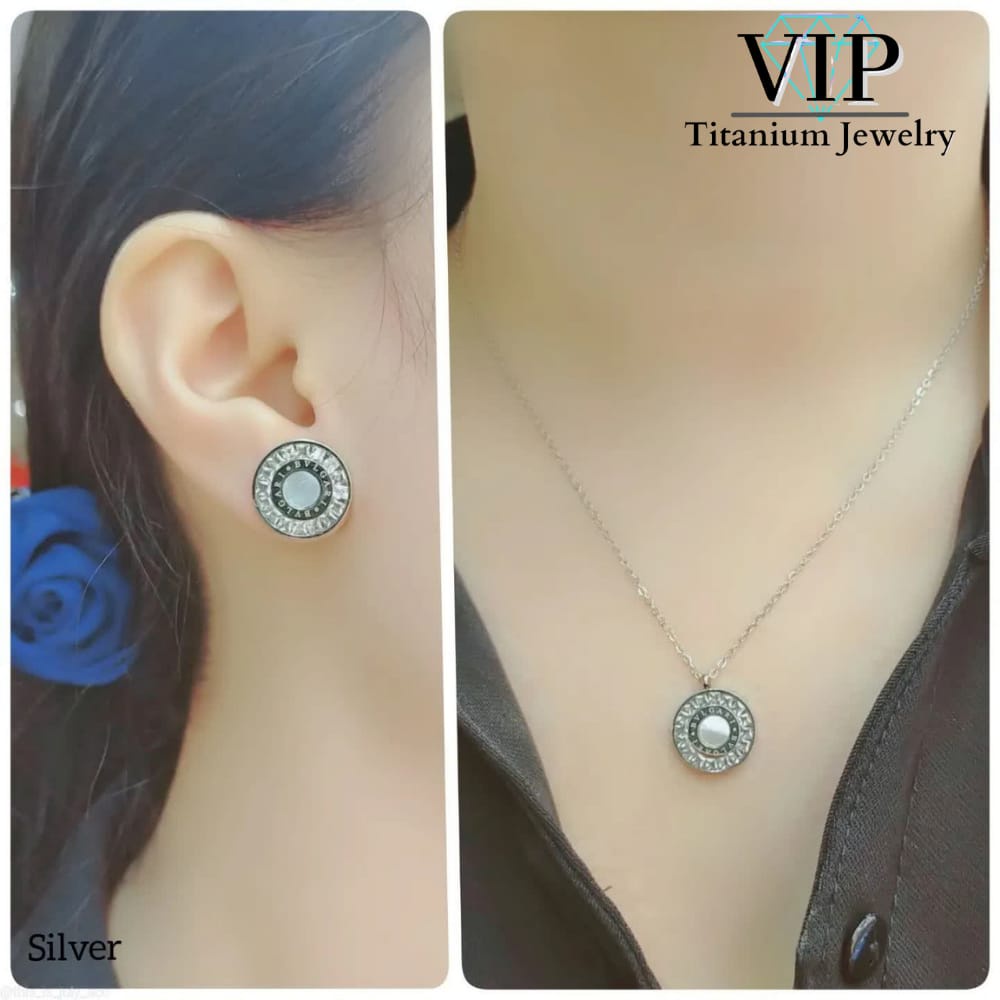 Dây Chuyền Titan Mặt Trái Tim Đính Đá zircon TJ-17222