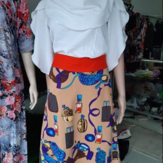 Áo đũi trắng đỗ giã