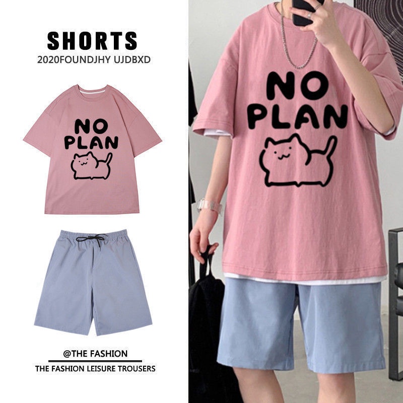 Trang phục áo thun tay ngắn và quần short ống rộng in hoạt hình kiểu mùa hè cho nam