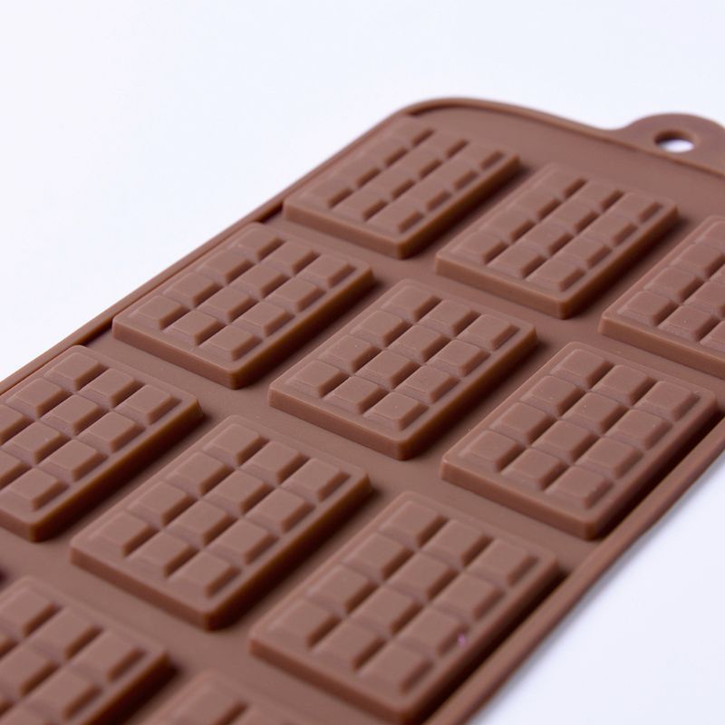Set 5 Khuôn Silicone Làm Bánh Waffle 12 Ngăn Tiện Lợi
