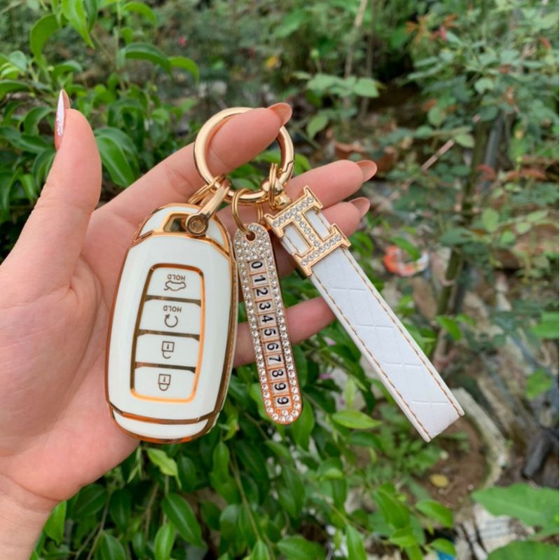 Ốp chìa khoá HYUNDAI Accent Elantra 2021 2022  2023 loại 4 nút smartkey