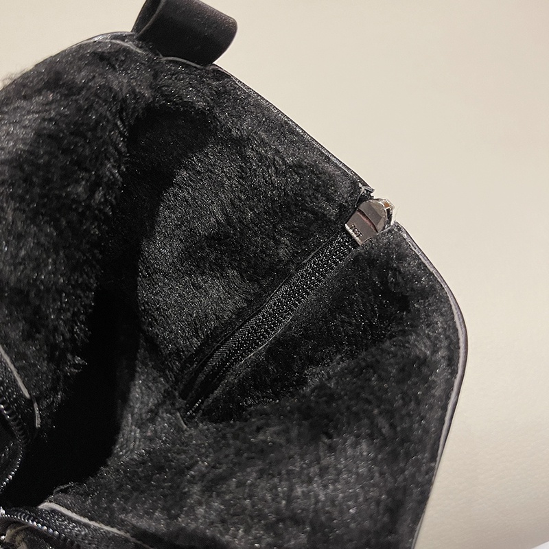 Giày bốt IELGY màu đen cao tới mắt cá kiểu dáng thoải mái thời trang cho nữ | BigBuy360 - bigbuy360.vn