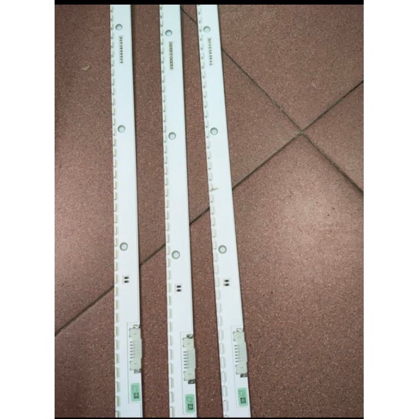 Thanh led viền samsung 40K5500 giá 1 thanh 52 bóng | BigBuy360 - bigbuy360.vn