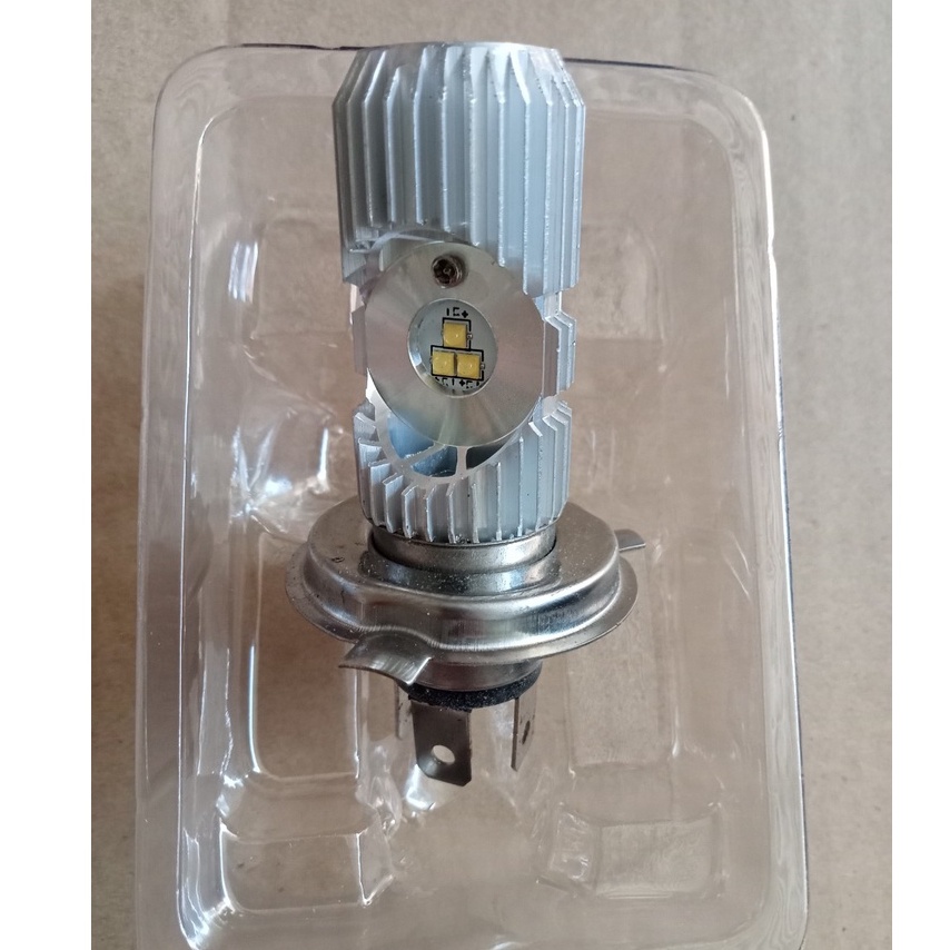 Đèn led chân H4 siêu sáng