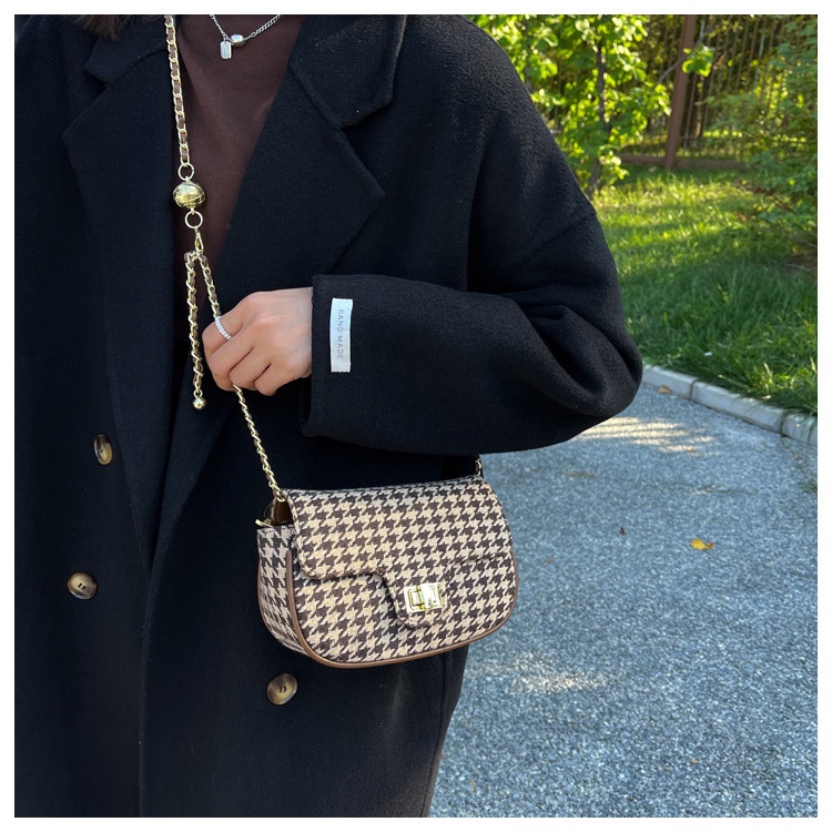 Túi đeo chéo nữ ,túi xách nữ đẹp họa tiết kẻ đi chơi dự tiệc xinh đẹp LOKADO HY246