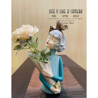 BÌNH HOA- LỌ HOA CÔ GÁI ÔM HOA
