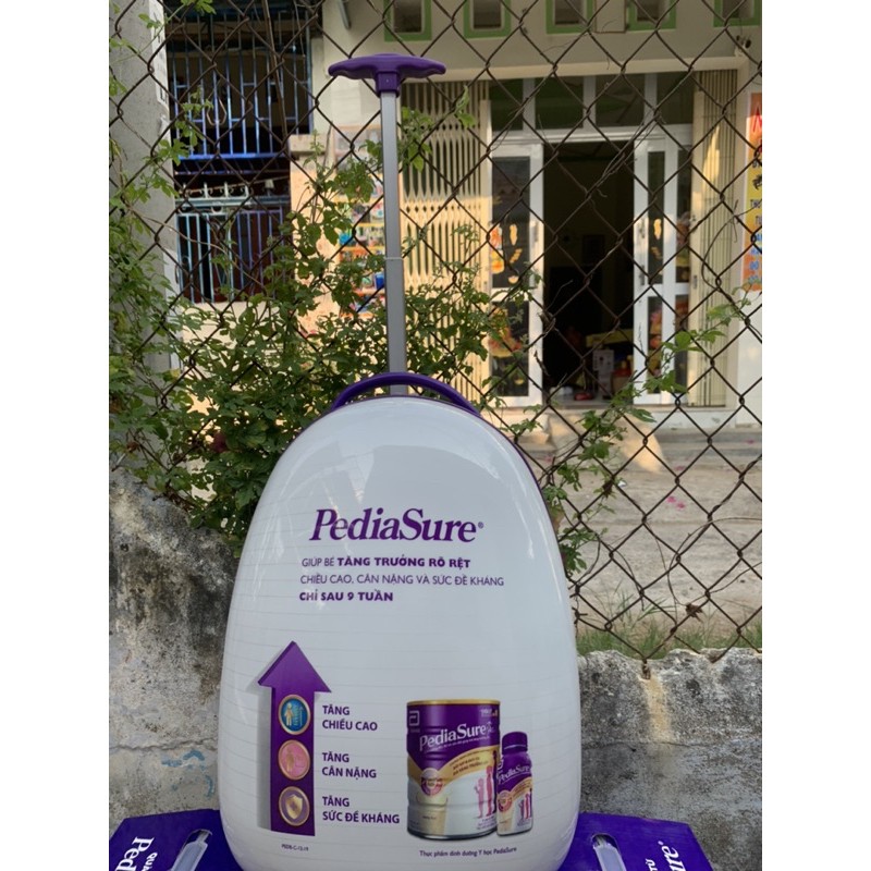 Valy trứng pediasure cho bé
