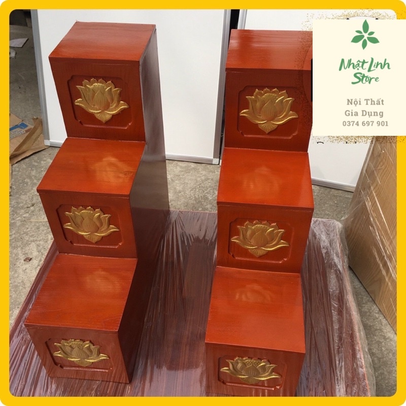 Ban thần tài,bục tam cấp