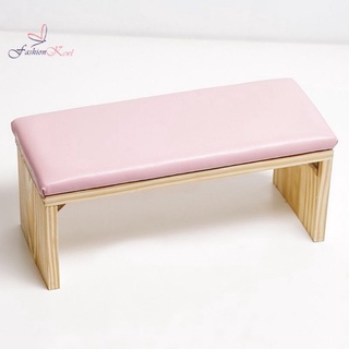 Gối kê tay gỗ làm móng tay