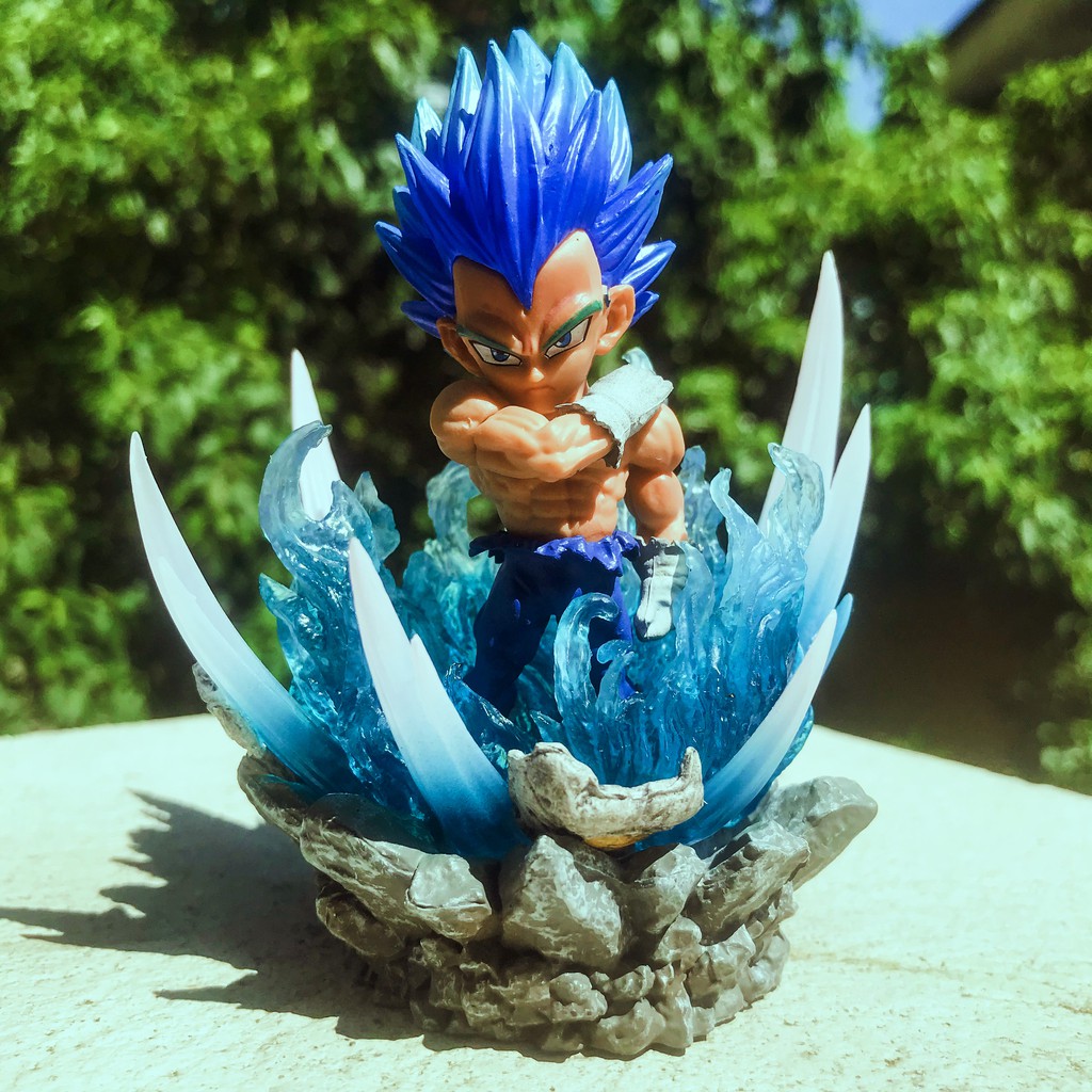 Mô hình chibi Vegeta có đèn led siêu đep