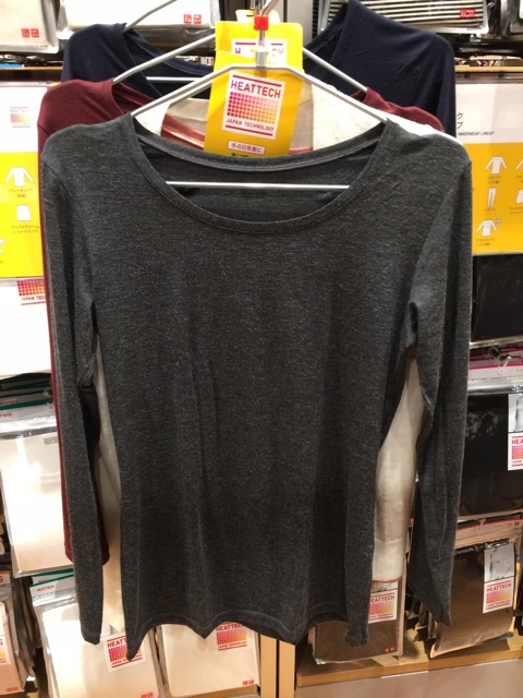 Áo giữ nhiệt Uniqlo | BigBuy360 - bigbuy360.vn