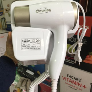 Máy sấy tóc treo tường Toshiba 808