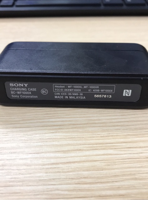 Tai nghe bluetooth chống ồn sony wf 1000x đã qua sử dụng màu đen