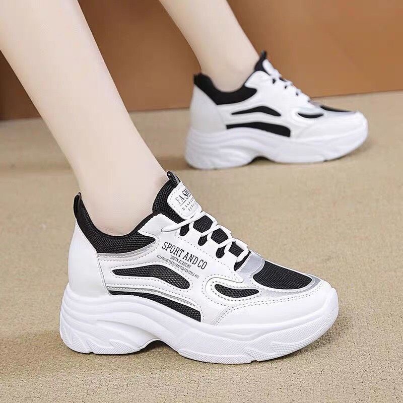 Giày thể thao nữ