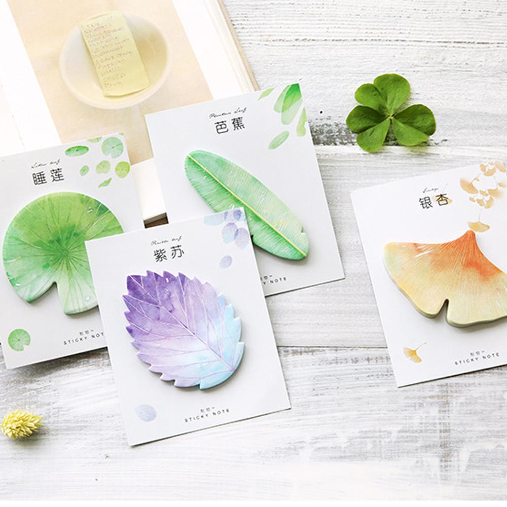 Set 30 Tờ Giấy Ghi Chú Tự Dính Họa Tiết Lá Cây Tự Nhiên Dễ Thương Note