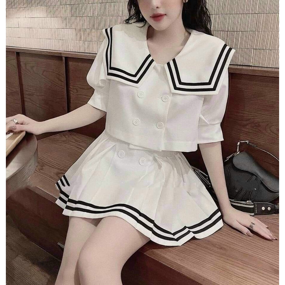 Sét váy tiểu thư dáng áo croptop cổ thời trang phối viền kẻ đen mix với chân váy xòe xếp li siêu xinh 2 màu đen và trắng