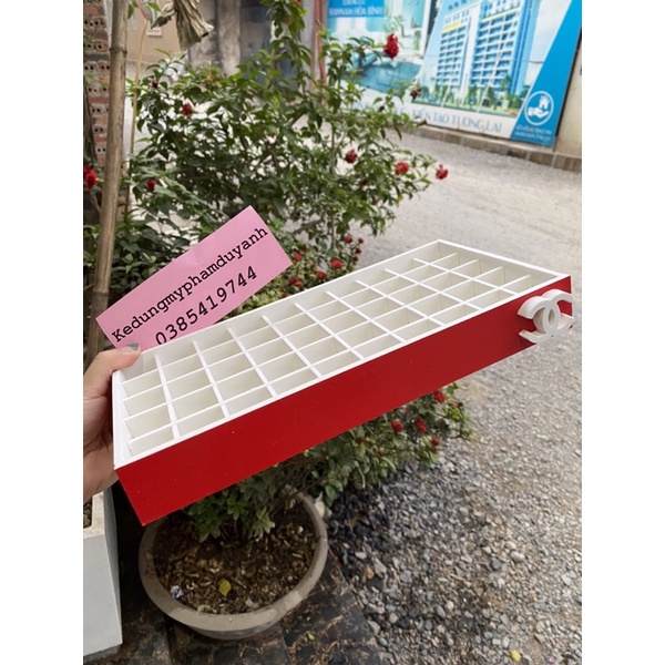 KHAY ĐỰNG SON 50 Ô MÀU ĐỎ