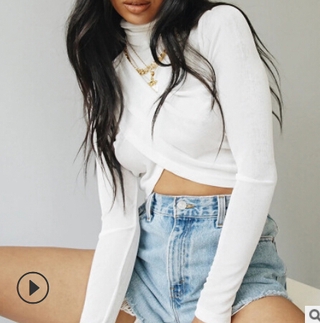 Áo croptop tay dài cổ lọ thiết kế ôm dáng gợi cảm cho nữ